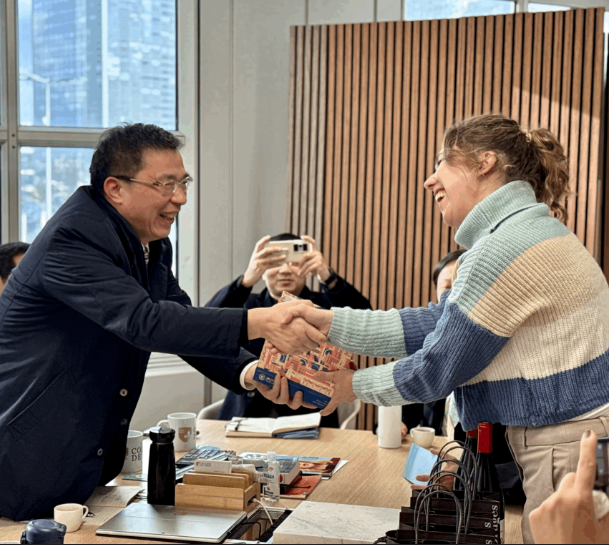 [ PARTNER VISIT ]
