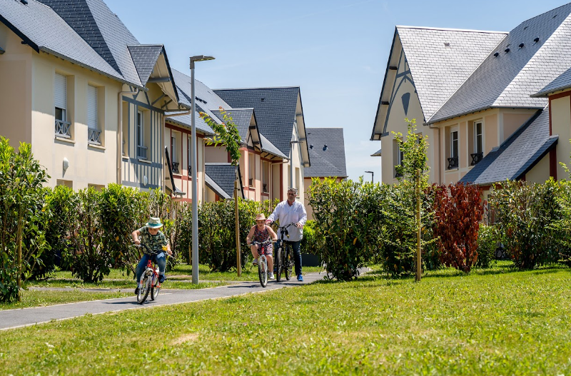 🌅 Blonville-sur-Mer vous attend en juillet