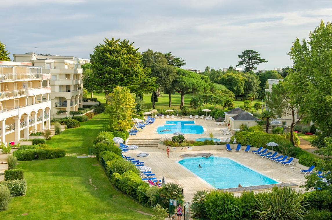 🌴 Entre plage et pinède, la Résidence Royal Park